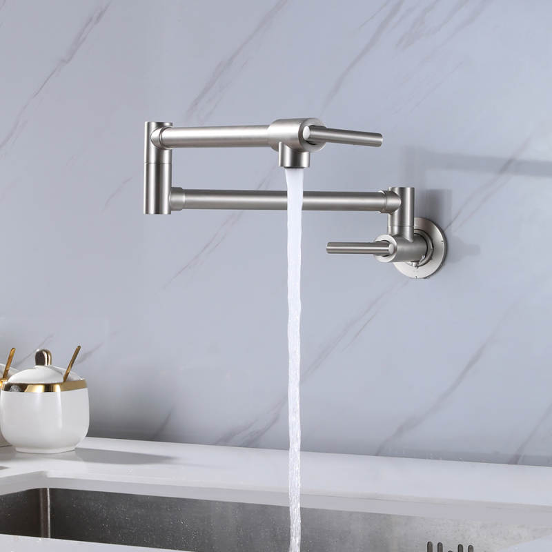 Commercial Kitchen Tap With Spray - Robinet de cuisine mural commercial avec
