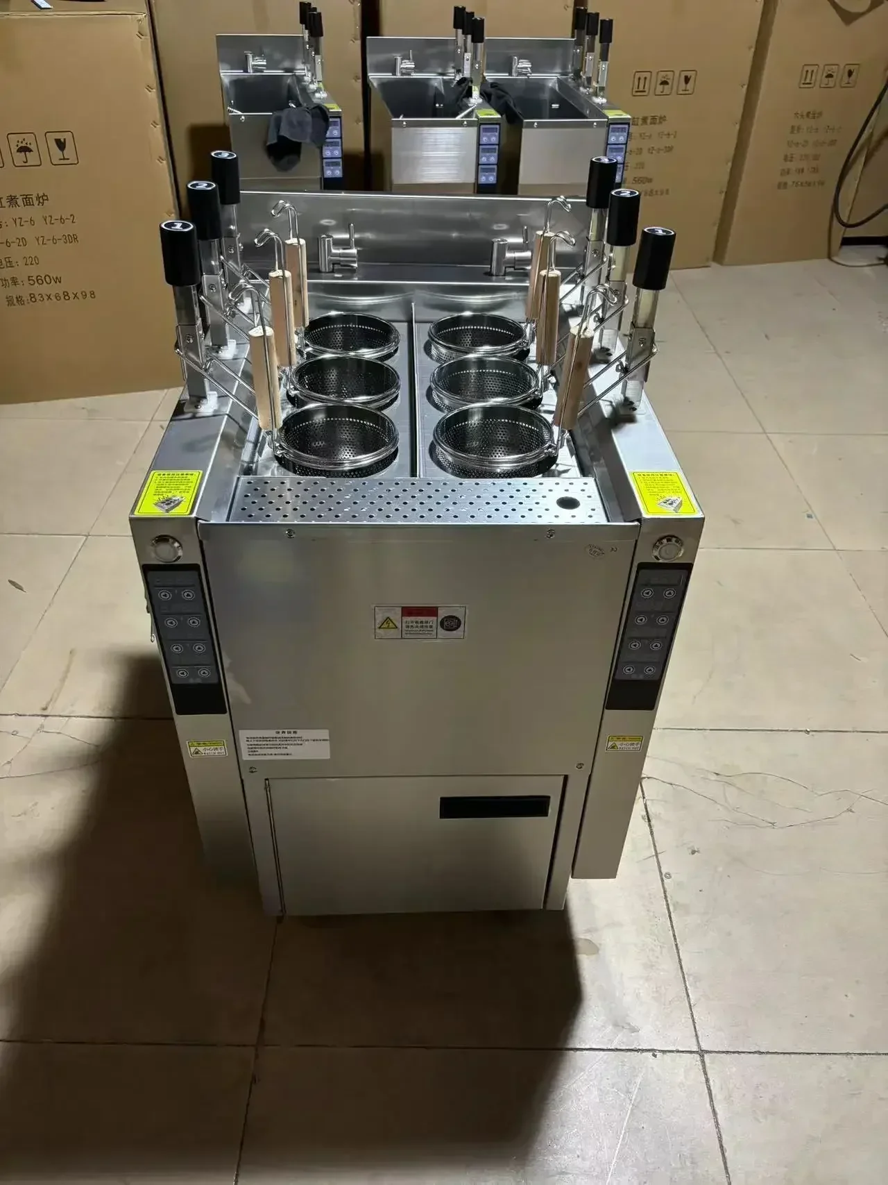 Cuiseur à pâtes à levage autom - Commercial Kitchen Boiler avis et prix