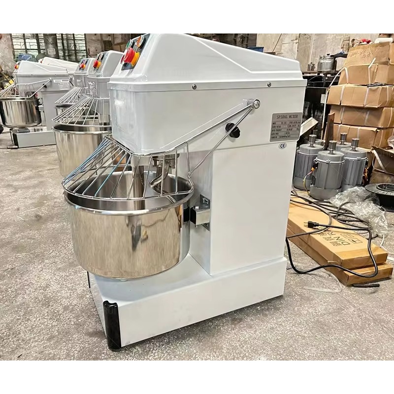 Mélangeur de pâte en spirale C - Commercial Kitchen Mixers Dough Mixer avis et prix