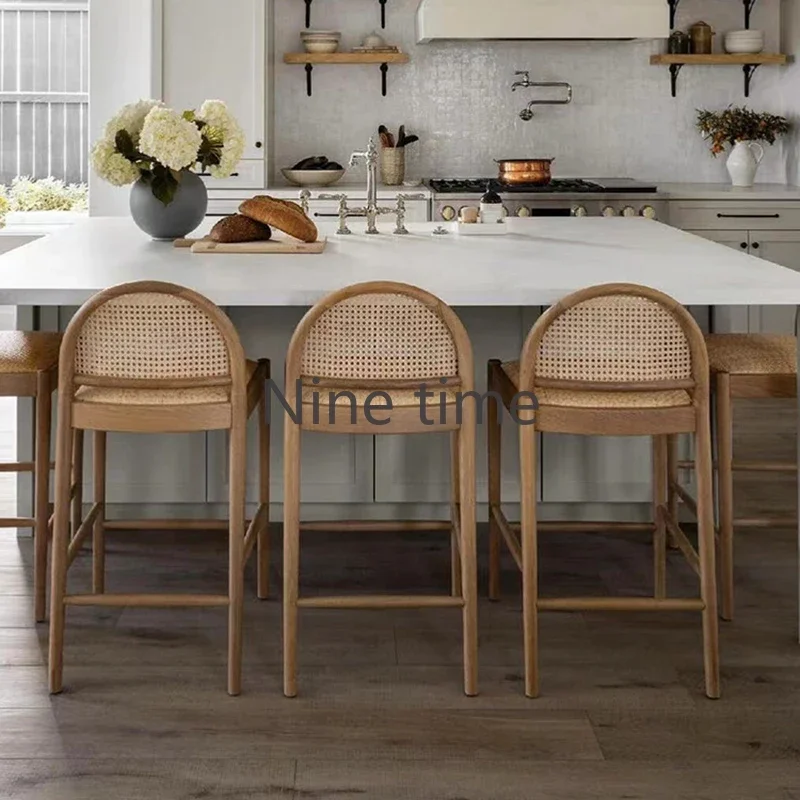 Chaise de bar en rotin et bois - Commercial Kitchen Designer avis et prix