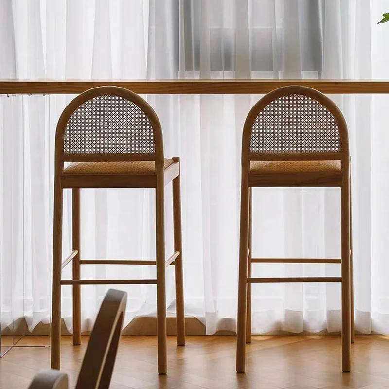 Chaise de bar en rotin et bois - Commercial Kitchen Designer avis et prix